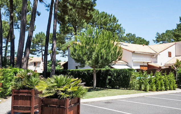 Les Charmilles - Photo 24